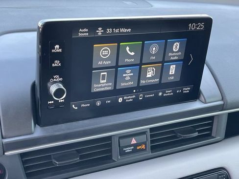 Used 2023 Honda Pilot EX-L image 16