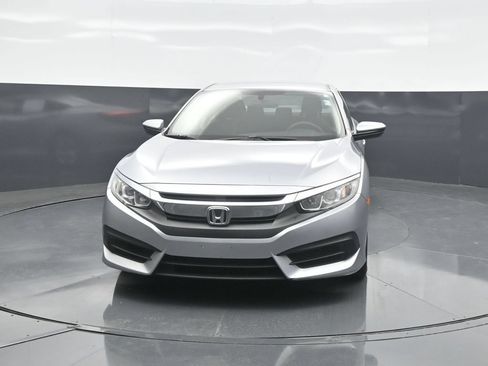 Used 2018 Honda Civic LX image 2