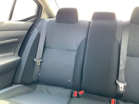 Used 2025 Nissan Versa SV image 37