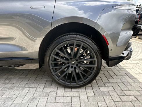 Used 2023 Aston Martin DBX 707 AWD/4WD image 12