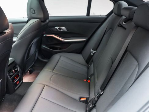 Used 2021 BMW M340i w/ Driving Assistance Package image 19