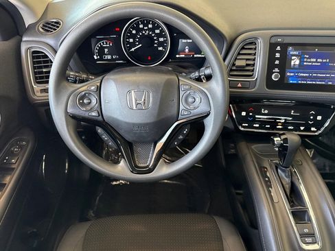 Certified 2022 Honda HR-V EX image 26