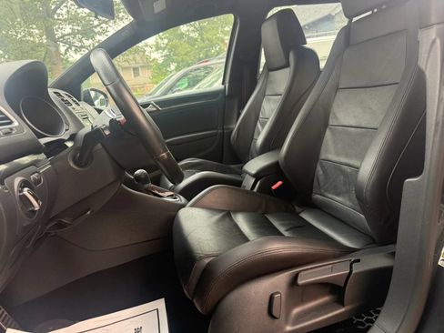 Used 2013 Volkswagen GTI Driver's Edition FWD image 8