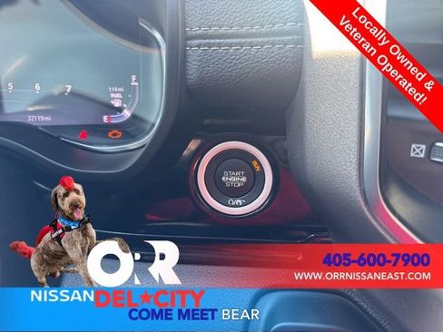 Used 2025 RAM 1500 Laramie AWD/4WD image 31