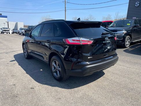 Used 2023 Ford Edge SEL w/ Sport Appearance Package AWD/4WD image 3