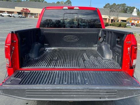 Used 2015 Ford F150 XLT w/ Equipment Group 302A Luxury RWD image 4