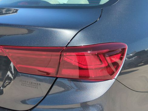 Certified 2023 Kia Forte LXS w/ LXS Technology Package FWD image 11