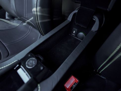 Used 2023 Ferrari SF90 Stradale image 62