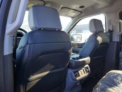 New 2026 Ford F150 Lariat w/ Equipment Group 502A High image 31