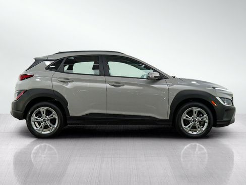 Used 2023 Hyundai Kona SEL AWD/4WD image 6