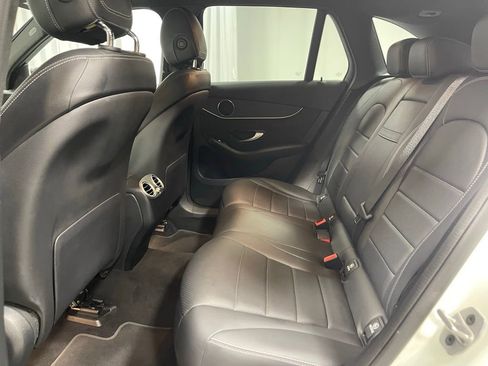 Used 2022 Mercedes-Benz GLC 300 4MATIC image 24
