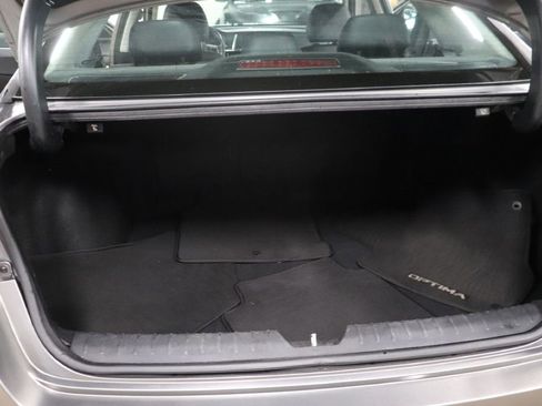 Used 2017 Kia Optima EX w/ Premium Package image 14