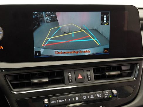 Used 2023 Lexus ES 350 w/ Protection Package (P2) FWD image 18
