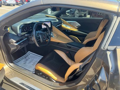 Used 2020 Chevrolet Corvette Stingray Preferred Cpe w/ 2LT Preferred Equipment Group RWD image 38