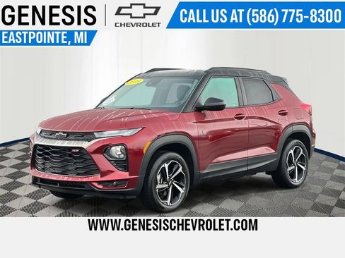 Used 2023 Chevrolet TrailBlazer RS image 1