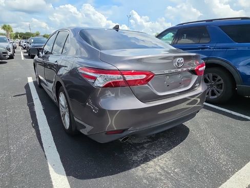 Used 2018 Toyota Camry XLE w/ Driver Assist Package FWD image 13