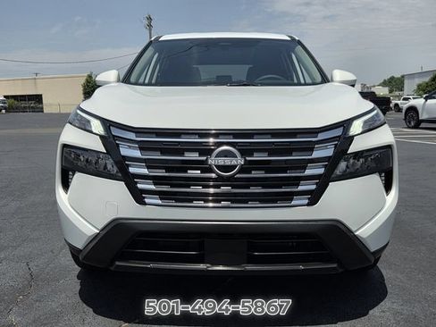 Certified 2026 Nissan Rogue SV w/ Cold Weather Package FWD image 6