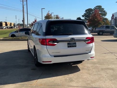 Used 2023 Honda Odyssey Touring image 4