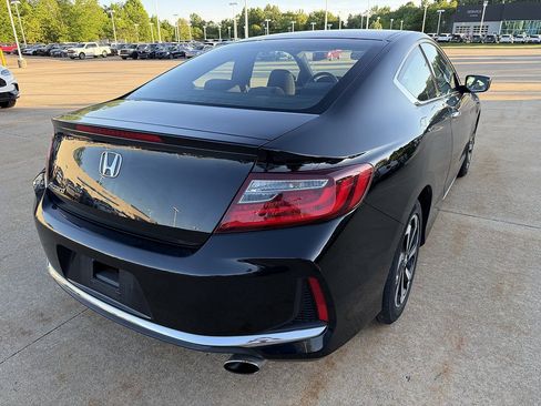 Used 2016 Honda Accord LX-S image 3