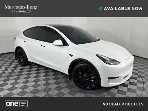 Used 2022 Tesla Model Y Performance AWD/4WD image 1