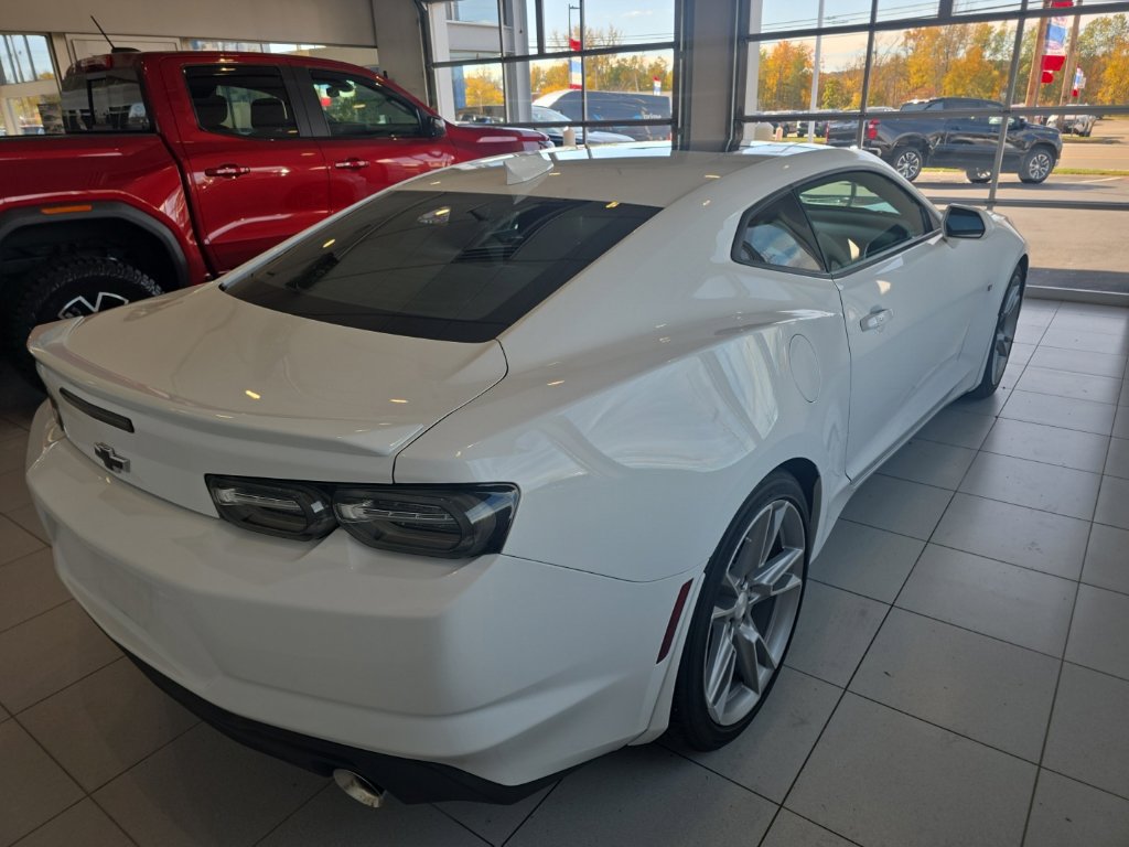 Used 2022 Chevrolet Camaro LT w/ RS Package RWD image 14