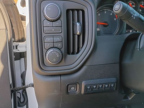 New 2026 Chevrolet Silverado 3500 W/T image 31