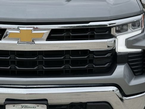 Used 2025 Chevrolet Silverado 1500 LT AWD/4WD image 8