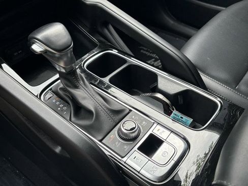 Used 2024 Kia Telluride S w/ S Sunroof Package image 33