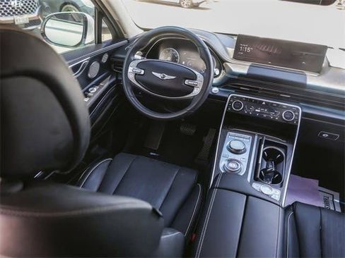 Used 2024 Genesis GV80 3.5T w/ Advanced Package image 32