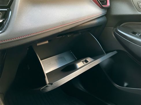 Used 2025 Chevrolet TrailBlazer RS w/ Convenience Package image 30