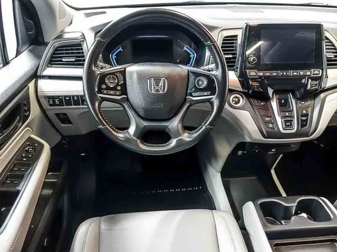Used 2019 Honda Odyssey EX-L image 19