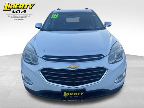 Used 2016 Chevrolet Equinox LTZ w/ Enhanced Convenience Package image 2