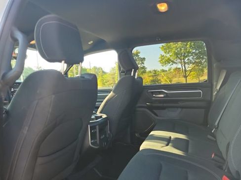 Used 2021 RAM 1500 Big Horn AWD/4WD image 11
