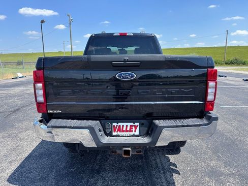 Used 2021 Ford F250 XLT w/ FX4 Off-Road Package AWD/4WD image 15