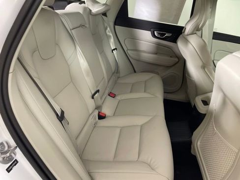 Used 2024 Volvo XC60 T8 Plus w/ Protection Package image 35