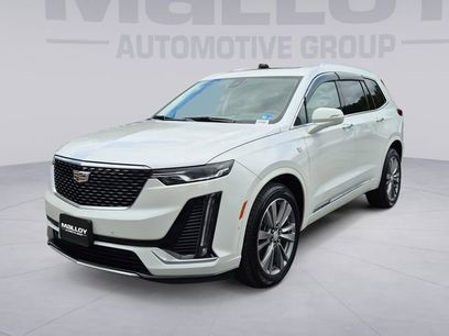 Used 2022 Cadillac XT6 Premium Luxury w/ Technology Package