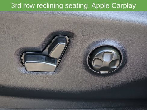 Used 2025 Chrysler Pacifica Select FWD image 38