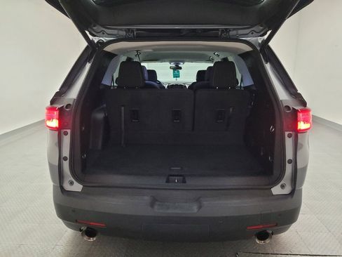 Used 2019 Chevrolet Traverse LT FWD image 29
