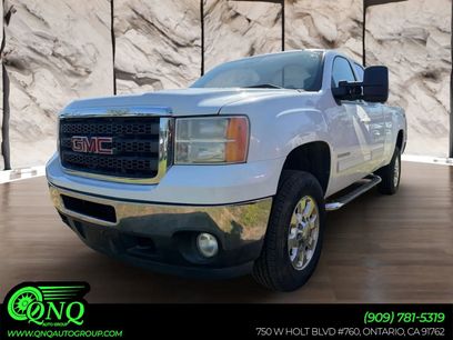 Used 2011 GMC Sierra 2500 SLT w/ SLT Convenience Package