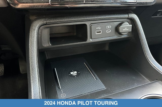 Certified 2024 Honda Pilot Touring image 35