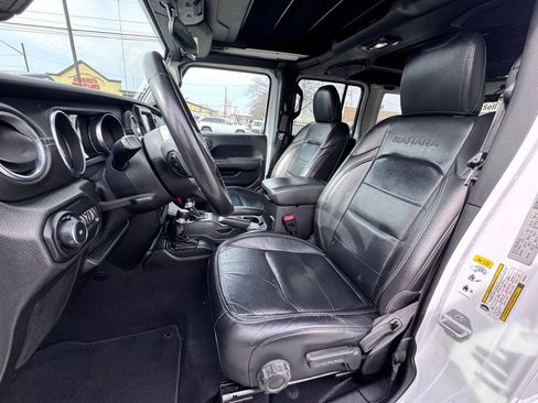 Certified 2018 Jeep Wrangler Unlimited Sahara image 13