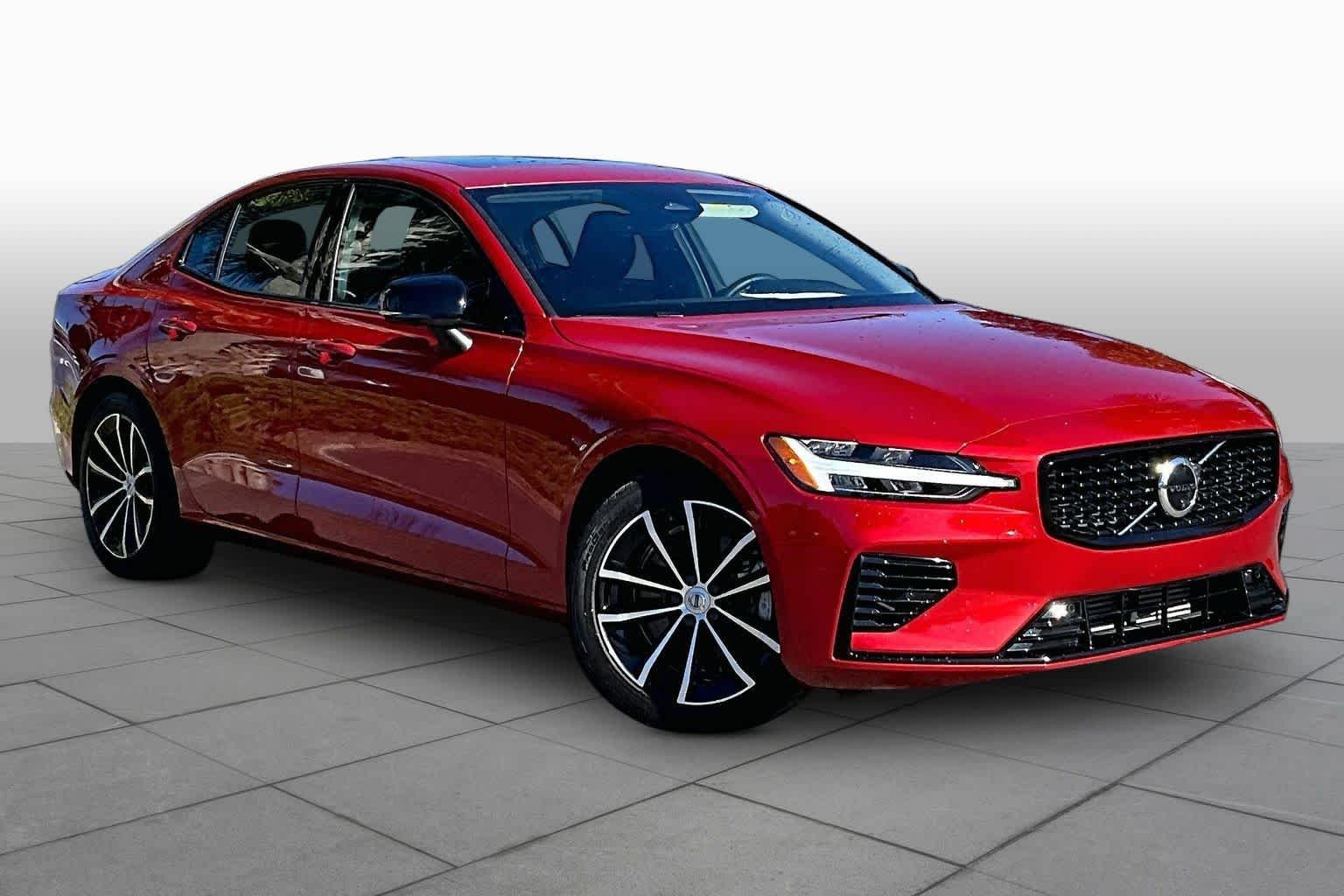 Used 2023 Volvo S60 T8 Plus AWD/4WD image 3