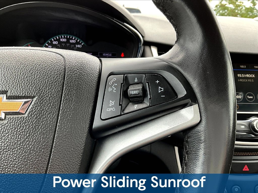 Used 2019 Chevrolet Trax LT w/ Sun & Sound Package AWD/4WD image 15