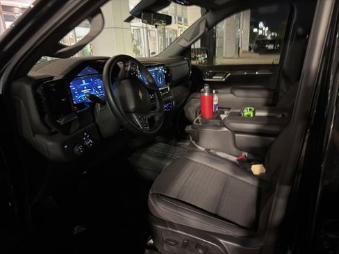 Used 2024 Chevrolet Silverado 1500 LT w/ Texas Edition Plus image 5