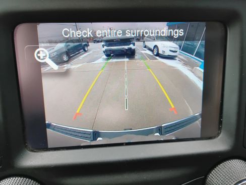 Used 2019 RAM 1500 Big Horn image 6