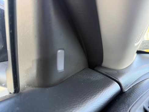 Used 2025 Nissan Sentra SV image 12