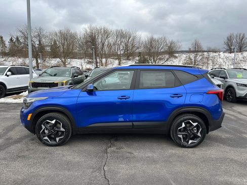 New 2026 Kia Seltos S image 8