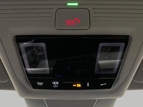 Used 2026 Volkswagen Tiguan S AWD/4WD image 23