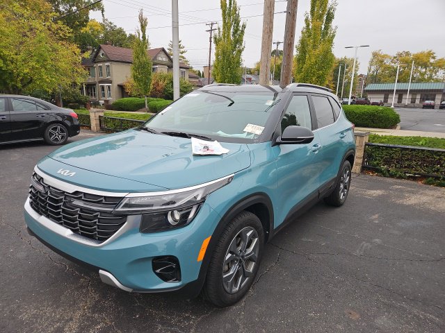 Used 2024 Kia Seltos S FWD image 7