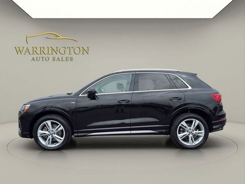 Used 2020 Audi Q3 2.0T Premium w/ Convenience Package AWD/4WD image 4
